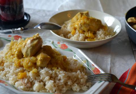 Curry de pollo y mango